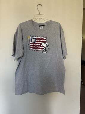 Vintage Peanuts Collection Snoopy Joe Cool Cedar Point  T-Shirt Size XL